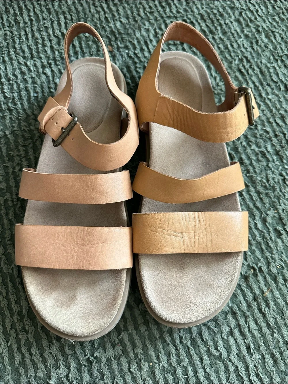 Madewell sz 10 Women’s Tan Leather Buckle Strap Sandals - Picture 4 of 8